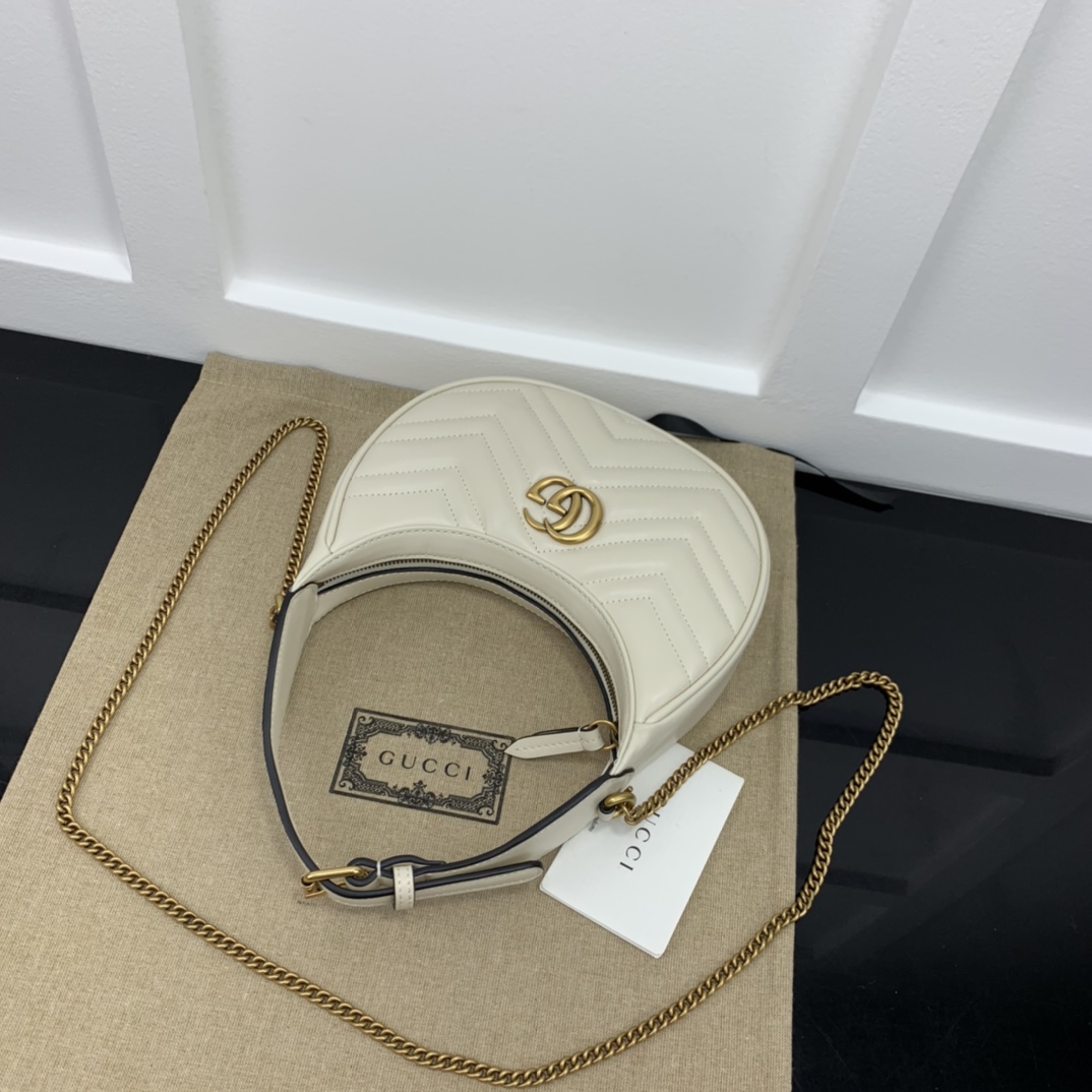 Gucci Hobo Bags